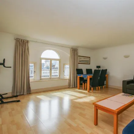 Rent this 1 bed apartment on 167 Fleet Street in Blackfriars, London