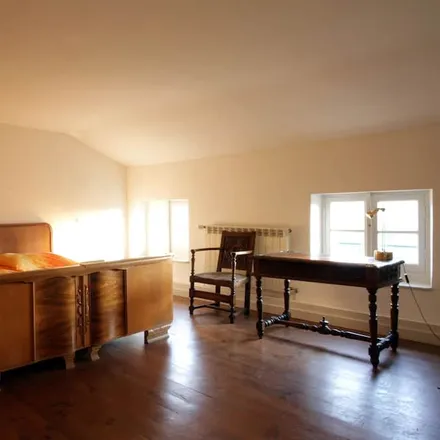 Rent this 8 bed house on 09500 Saint-Félix-de-Tournegat