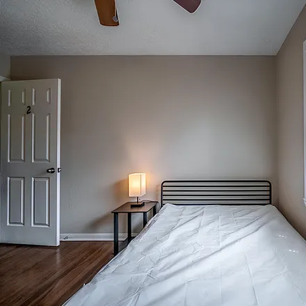 Rent this 1 bed room on Pasadena