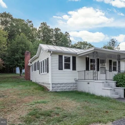 Buy this 2 bed house on 18 2nd Street in Shenandoah County, VA 22844