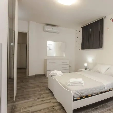 Image 5 - 09018 Sarrocu/Sarroch Casteddu/Cagliari, Italy - Apartment for rent