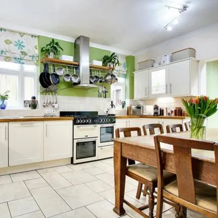 Image 2 - Guilford Road, Leicester, LE2 2RD, United Kingdom - House for sale