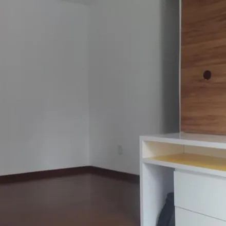 Buy this 2 bed apartment on Rua Cruzeiro 37 in Campos Elísios, São Paulo - SP