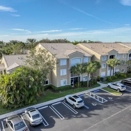 Image 2 - Village Boulevard, Tequesta, Palm Beach County, FL 33469, USA - Condo for rent