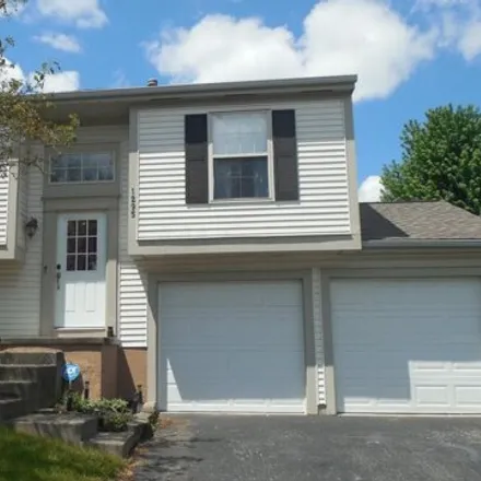 Buy this 3 bed house on 1375 Treehaven Lane in Columbus, OH 43204