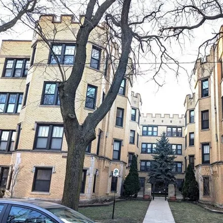 Buy this 3 bed condo on 6436-6442 North Leavitt Street in Chicago, IL 60645