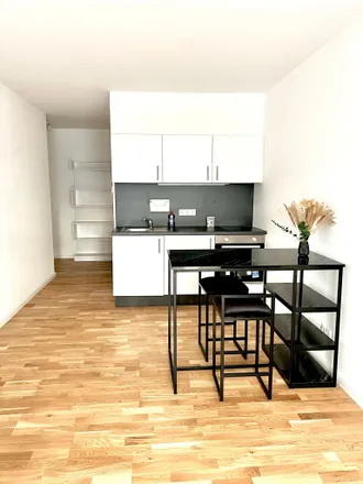 Rent this 1 bed apartment on Alt-Friedrichsfelde 122 in 10315 Berlin, Germany