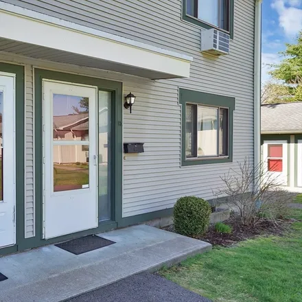 Image 1 - 170 E Hadley Rd # 15, Amherst MA 01002 - Townhouse for sale