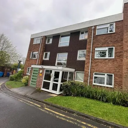 Rent this 2 bed room on Old Warwick Court in Olton, B92 7JT