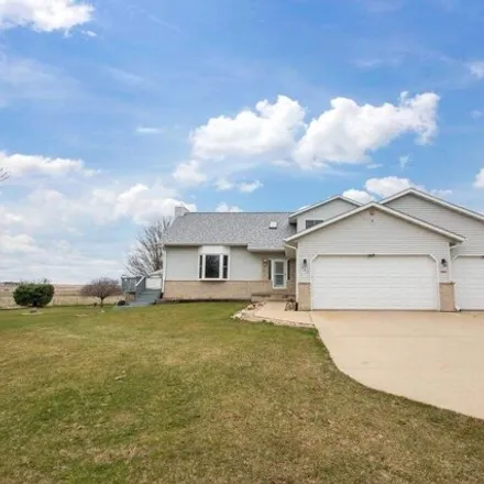 Buy this 4 bed house on 582 C Avenue West in Walford, Benton County
