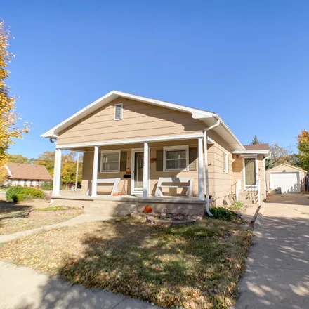 Buy this 4 bed house on 506 South Main Street in Smith Center, KS 66967