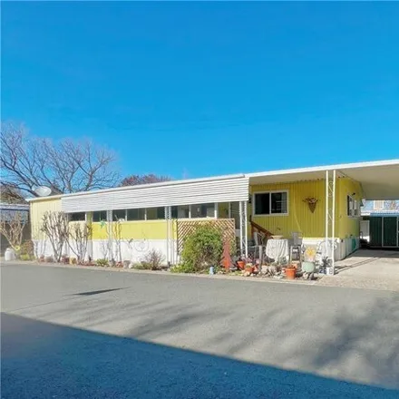 Image 1 - Royale Avenue, Lakeport, CA 95453, USA - Apartment for sale