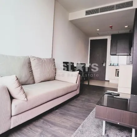 Image 8 - 7-Eleven, Soi Sukhumvit 23, Asok, Vadhana District, Bangkok 10110, Thailand - Apartment for rent