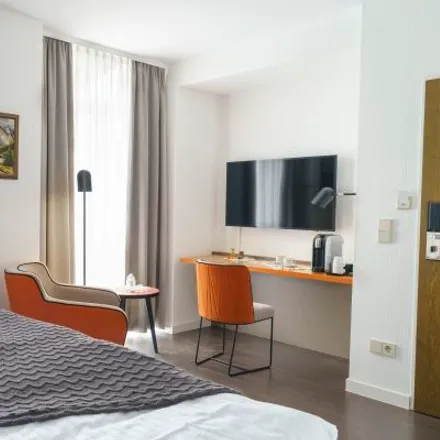 Image 3 - Tante Almas's Bonner Hotel, Wallfahrtsweg 4, 53115 Bonn, Germany - Room for rent