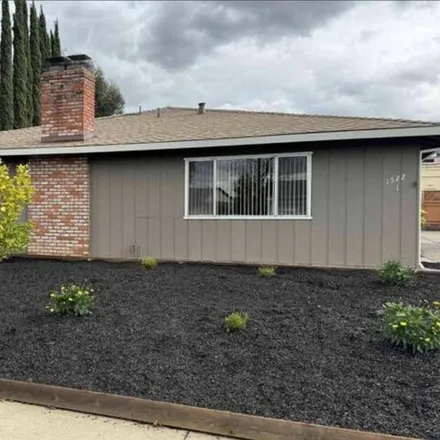 Rent this 2 bed house on 4680 Rishell Drive in Concord, CA 94521