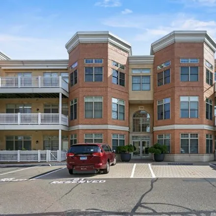 Buy this 2 bed condo on 50 -100 Stone Ridge Way in Fairfield, CT 06824