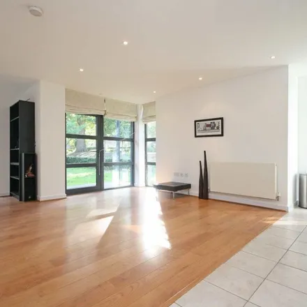 Rent this 2 bed apartment on 16 Whitelands Crescent in London, SW18 5QY