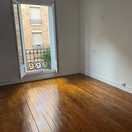 Rent this 3 bed apartment on 4 Rue Sainte-Geneviève in 92400 Courbevoie, France