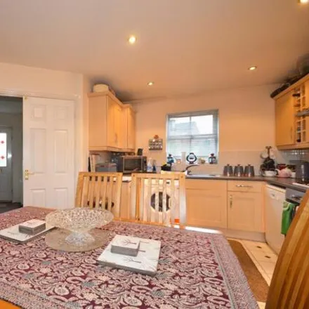 Image 6 - Burdock Way, Desborough, NN14 2JB, United Kingdom - House for sale