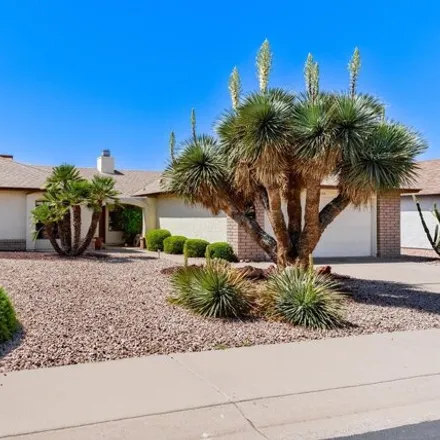 Buy this 3 bed house on 2154 South 57th Street in Mesa, AZ 85206