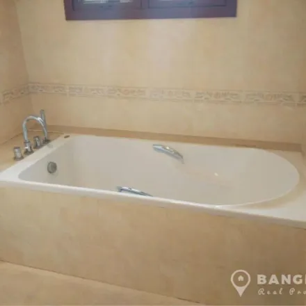 Image 5 - Bangkok City Hall, Dinso Road, Phra Nakhon District, 10200, Thailand - Apartment for rent