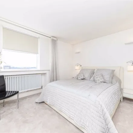 Rent this 3 bed apartment on Sheringham in Queensmead, London