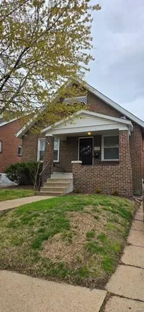 Rent this 3 bed house on Saint Mary Magdalen Catholic Church in 4924 Bancroft Avenue, St. Louis