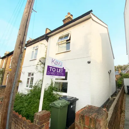 Rent this 4 bed duplex on Markenfield Road in Guildford, GU1 4PB