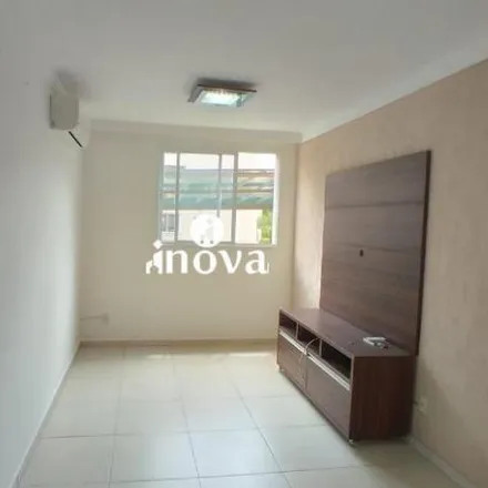 Buy this 2 bed apartment on Avenida Claricinda Alves de Rezende in Vila Frei Eugênio, Uberaba - MG