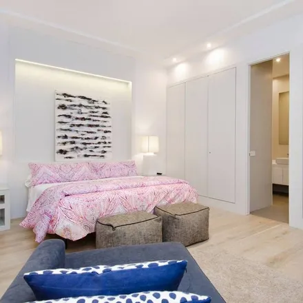 Rent this 3 bed apartment on Madrid