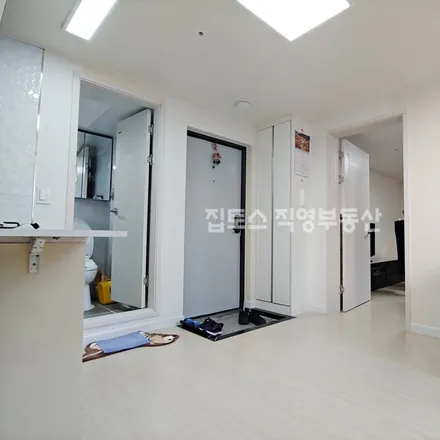 Rent this 2 bed apartment on 서울특별시 광진구 중곡동 18-110