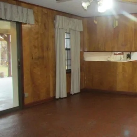 Image 7 - 1572 South Parkway Drive, Oakhurst Addition, Crossett, AR 71635, USA - House for sale