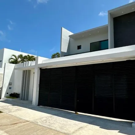 Buy this 5 bed house on Avenida Holbox in Smz 12, 77504 Cancún