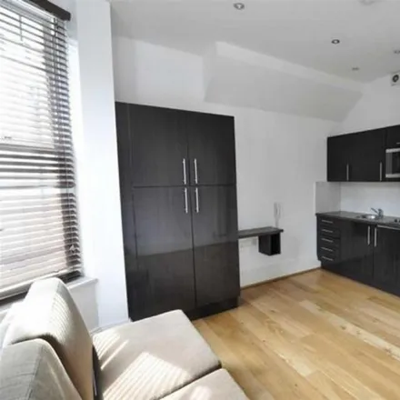 Rent this studio apartment on Alice House in 283-285 West End Lane, London