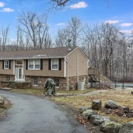 Buy this 5 bed house on 64 Tintle Road in Kinnelon, Morris County