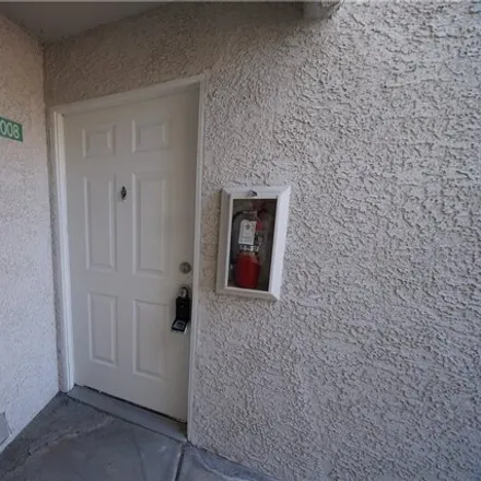Image 4 - unnamed road, Sunrise Manor, NV 89191, USA - Condo for rent
