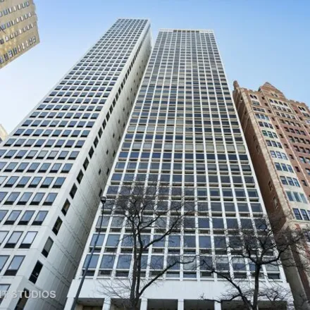 Buy this 3 bed condo on 1110 North Lake Shore Drive in Chicago, IL 60611