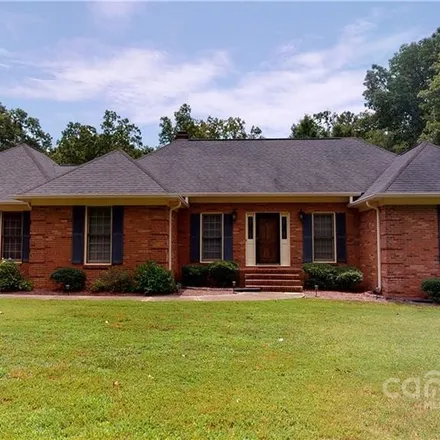 Buy this 3 bed house on 11109 Tara Oaks Drive in Charlotte, NC 28227