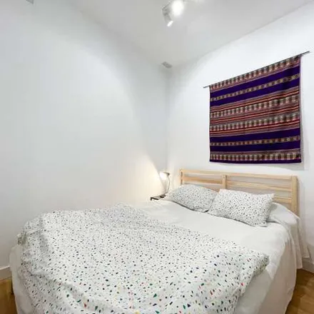 Image 4 - Calle de Argumosa, 28012 Madrid, Spain - Apartment for rent