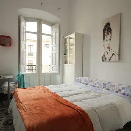 Image 6 - Calle Azacayas, 18001 Granada, Spain - Apartment for rent