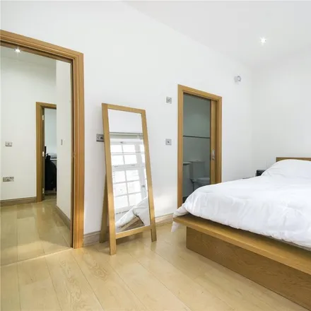 Image 7 - Bottega, Rivington Street, London, EC2A 3QB, United Kingdom - Apartment for rent