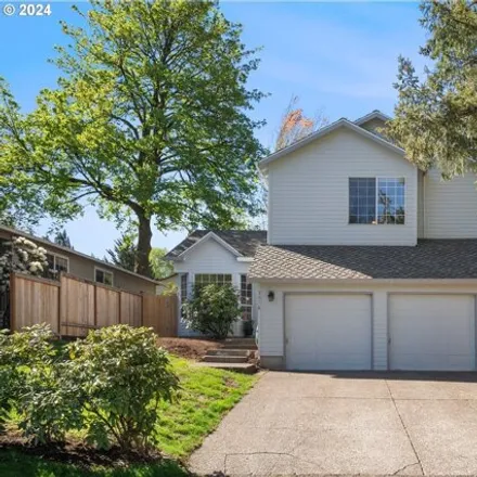 Buy this 3 bed house on 5016 Southwest Buddington Street in Portland, OR 97219