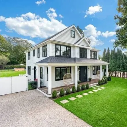 Image 1 - 37 Hedges Lane, Divinity Hill, Village of East Hampton, NY 11937, USA - House for rent