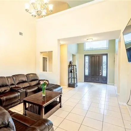 Image 6 - Hack Berry Lane, Sharyland, Mission, TX 78572, USA - House for sale