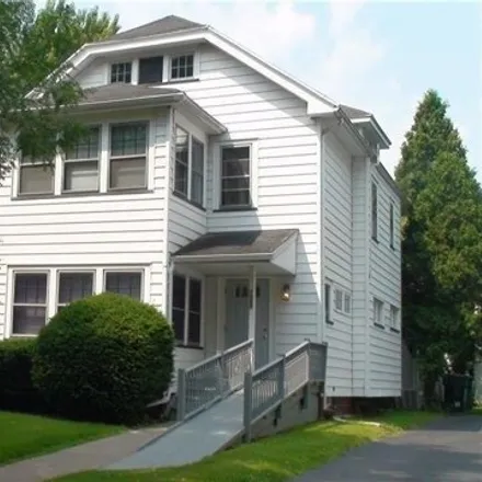 Image 2 - 1067 North Winton Road, City of Rochester, NY 14609, USA - Apartment for rent