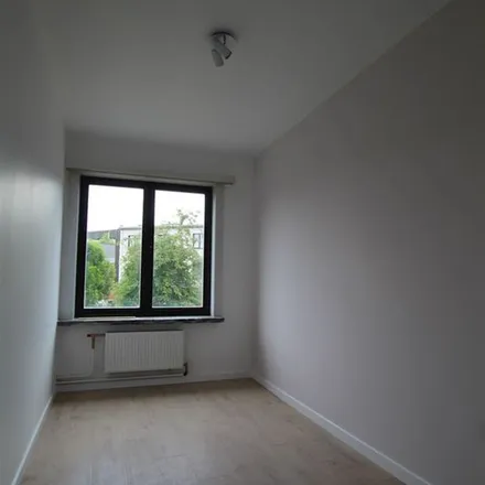 Rent this 2 bed apartment on Witvrouwenveldstraat 31 in 2550 Kontich, Belgium