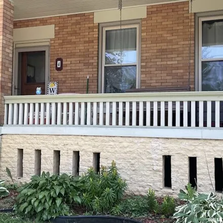 Buy this 3 bed condo on 209 West 2nd Avenue in Monmouth, IL 61462