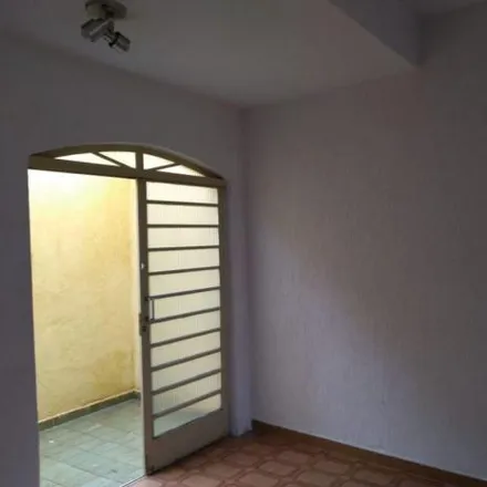 Buy this 3 bed house on Rua Frederico Ozanan in Cavarucanguera, Taubaté - SP