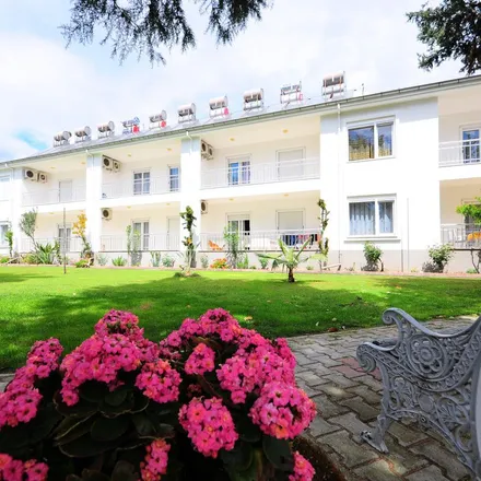 Rent this 2 bed apartment on 126 Sokak in 07229 Kemer, Turkey