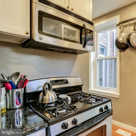Image 9 - 821 South Bond Street, Baltimore, MD 21231, USA - Townhouse for sale
